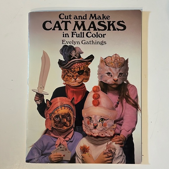 Dover Publications Other - Vintage Cut and Make Cat Masks Activity Book by Evelyn Gatherings